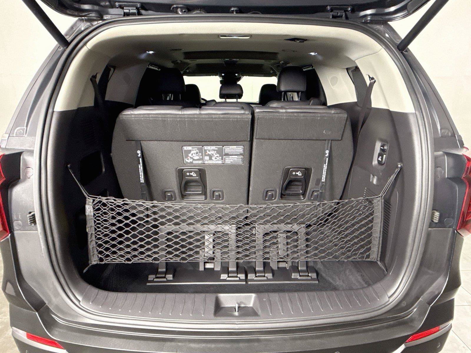 Used 2025 Kia Carnival SX Prestige FWD image 39