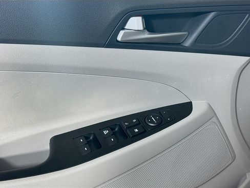 Used 2020 Hyundai Tucson SE FWD image 24