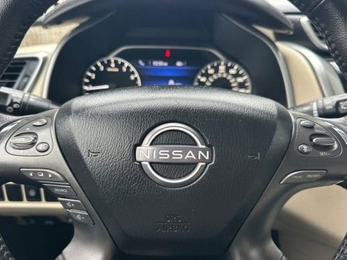 Used 2023 Nissan Murano SV image 26