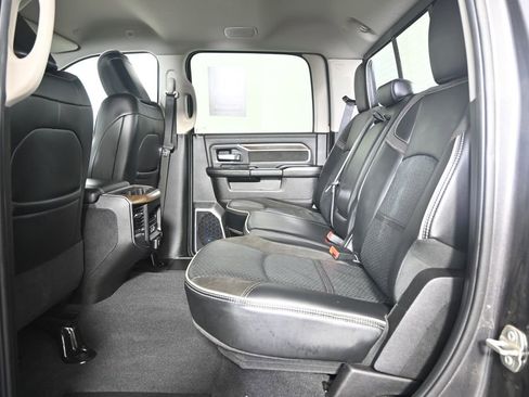 Used 2023 RAM 2500 Laramie AWD/4WD image 18