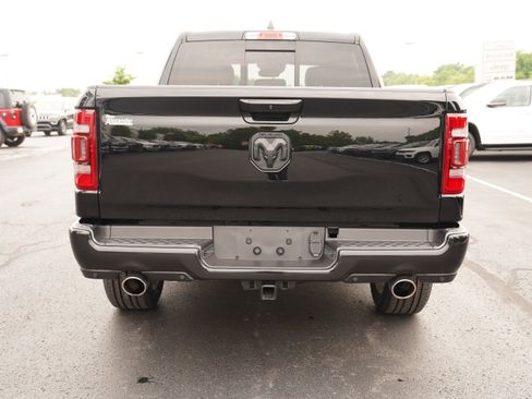 Used 2023 RAM 1500 Laramie AWD/4WD image 7