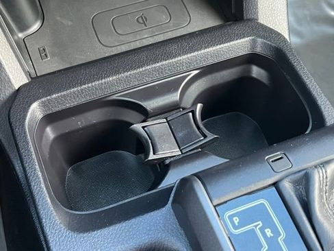 Used 2017 Toyota Tacoma TRD Off-Road image 33