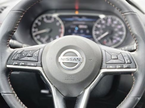 Certified 2022 Nissan Sentra SR w/ Electronics Package image 16