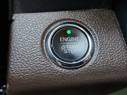 Used 2020 Ford F150 King Ranch w/ Equipment Group 601A Luxury AWD/4WD image 16