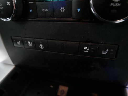 Used 2012 RAM 1500 Sport w/ Sport Premium Group image 28