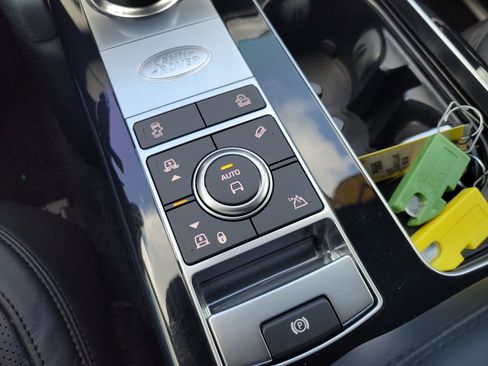 Used 2021 Land Rover Range Rover P525 Westminster Edition image 25