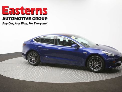 Used 2018 Tesla Model 3 Mid Range image 45