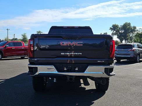 New 2026 GMC Sierra 2500 SLT image 5