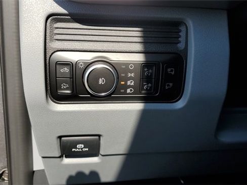 New 2026 Ford F250 XLT w/ XLT Premium Package image 28