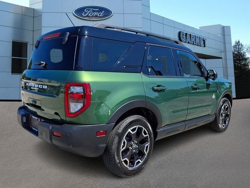 Used 2025 Ford Bronco Sport Outer Banks w/ Outer Banks Tech Package+ AWD/4WD image 8