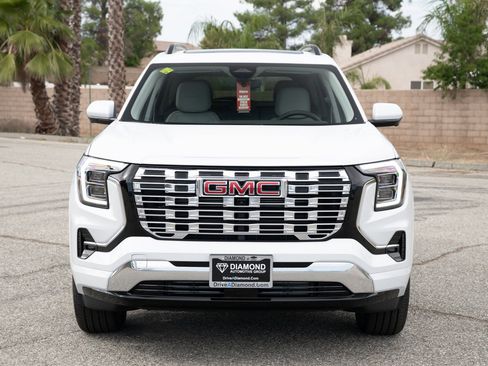 New 2026 GMC Terrain Denali image 3