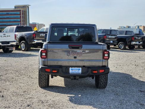 New 2026 Jeep Gladiator Mojave image 5