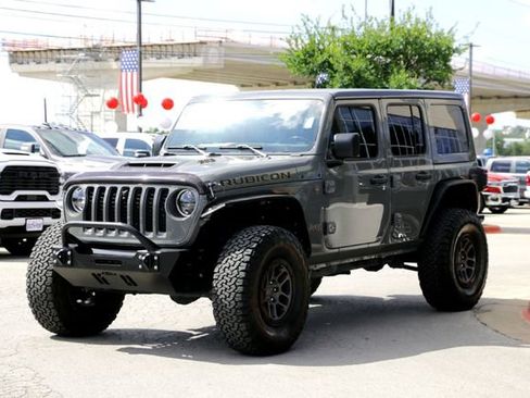 Used 2023 Jeep Wrangler Unlimited Rubicon 392 w/ Xtreme Recon 35" Tire Package AWD/4WD image 7