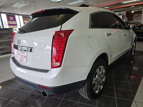 Used 2015 Cadillac SRX Luxury w/ Driver Awareness Package image 3