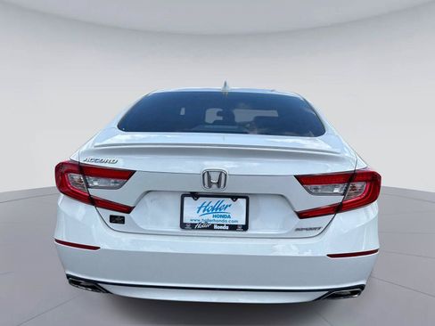 Certified 2018 Honda Accord Sport image 5