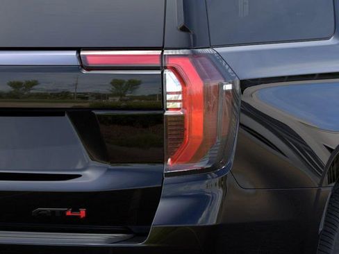 New 2026 GMC Yukon XL AT4 Ultimate AWD/4WD image 11