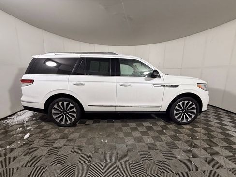 Certified 2023 Lincoln Navigator Reserve image 6