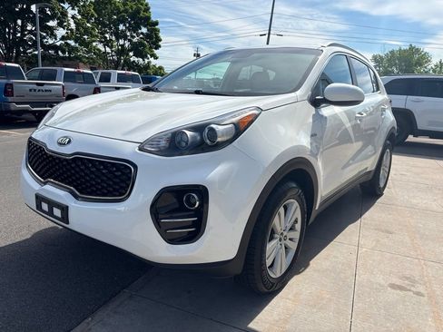 Used 2019 Kia Sportage LX w/ LX Popular Package AWD/4WD image 8