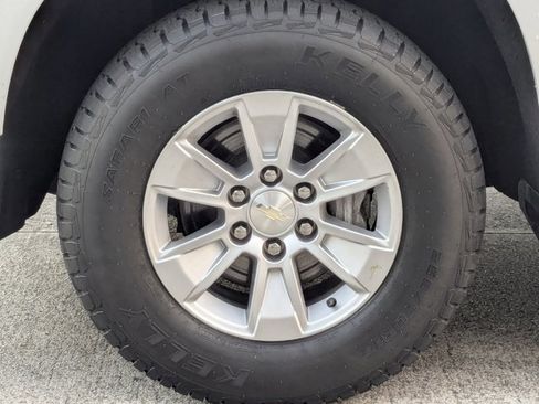 Used 2019 Chevrolet Silverado 1500 LT w/ Convenience Package image 22