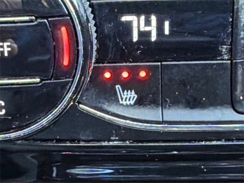 Used 2023 Buick Encore GX Essence w/ Experience Buick Package image 31