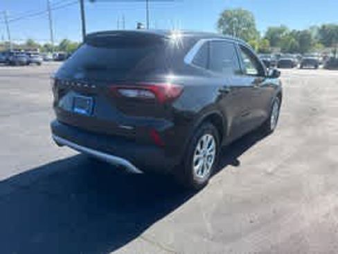 Used 2023 Ford Escape Active AWD/4WD image 5