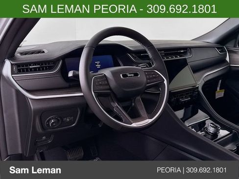 New 2025 Jeep Grand Cherokee L Limited w/ Black Appearance Package image 9