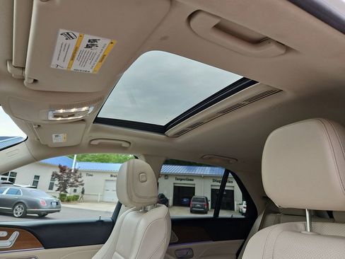 Used 2022 Mercedes-Benz GLE 350 image 22
