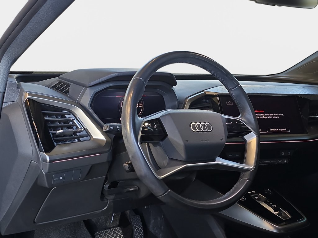 Used 2024 Audi Q4 e-tron Premium Plus w/ Premium Plus AWD/4WD image 17