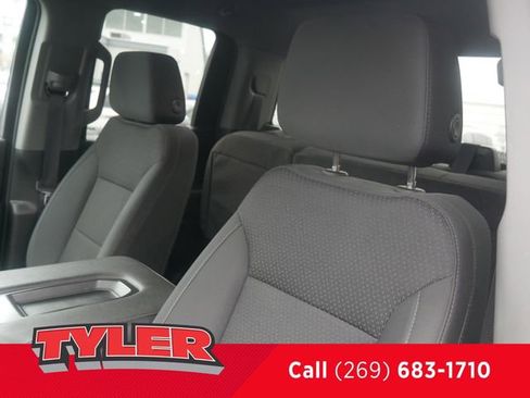 Used 2022 Chevrolet Silverado 1500 W/T w/ Trailering Package image 39