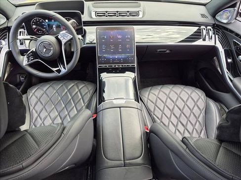 Used 2023 Mercedes-Benz S 580 4MATIC Sedan image 16