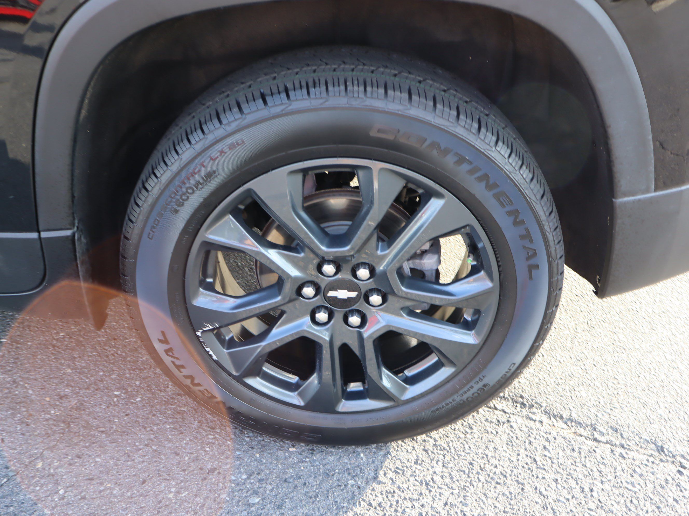 Used 2021 Chevrolet Traverse RS AWD/4WD image 42