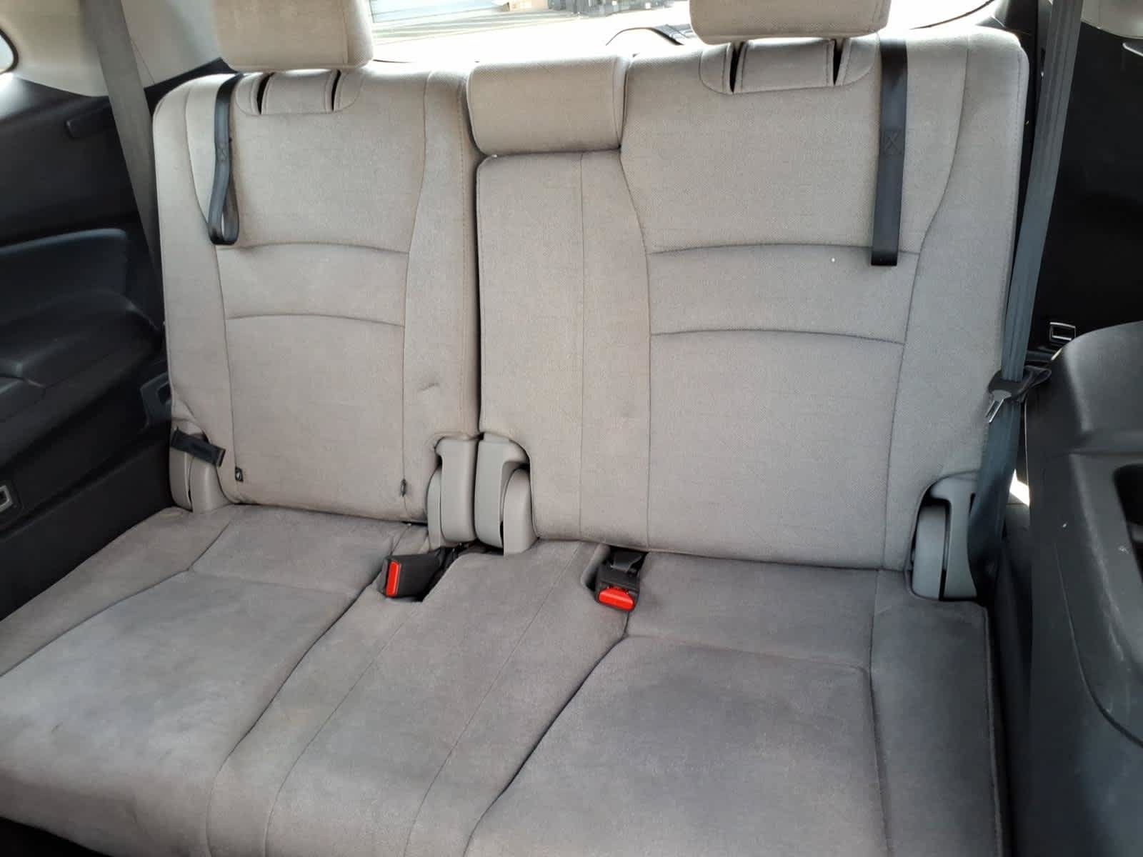 Used 2021 Honda Pilot EX image 29