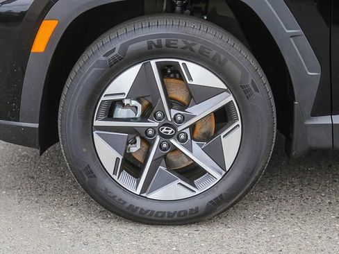 Certified 2025 Hyundai Tucson SEL image 11