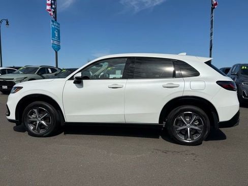 Used 2023 Honda HR-V EX-L image 6