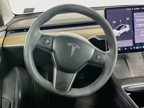 Used 2021 Tesla Model 3 Long Range AWD/4WD image 16
