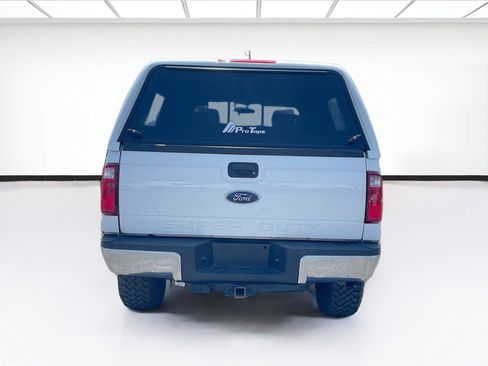 Used 2014 Ford F250 XLT w/ XLT Interior Package AWD/4WD image 5