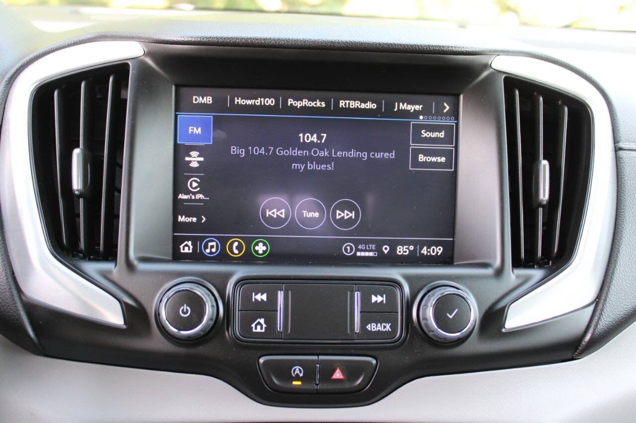 Used 2024 GMC Terrain SLT w/ Fleet Convenience Package AWD/4WD image 11