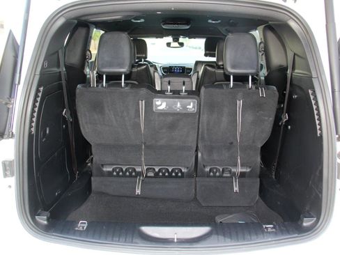 Used 2020 Chrysler Pacifica Touring-L w/ S Appearance Package FWD image 26