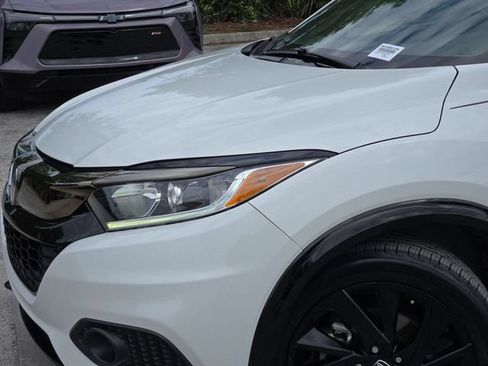 Used 2021 Honda HR-V Sport image 10