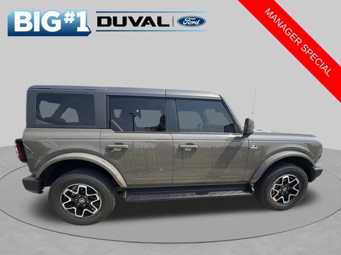 Certified 2025 Ford Bronco Outer Banks AWD/4WD image 4
