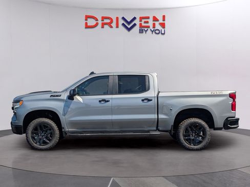 New 2026 Chevrolet Silverado 1500 LT Trail Boss w/ LT Trail Boss Premium Package AWD/4WD image 2