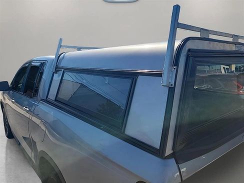 Used 2019 Honda Ridgeline Sport image 9