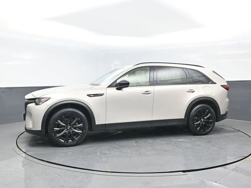 Used 2025 MAZDA CX-90 3.3 Turbo w/ Premium Sport Pkg image 4