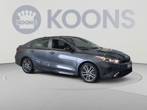 Used 2023 Kia Forte GT-Line FWD image 2