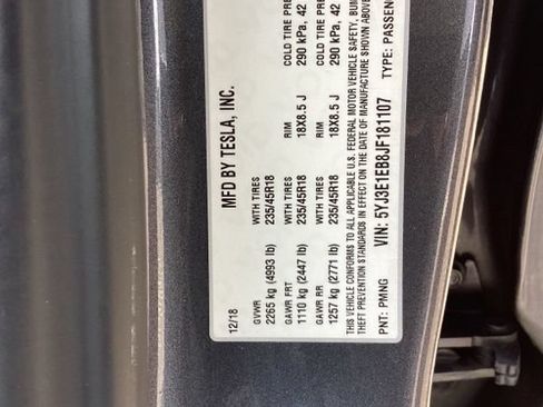 Used 2018 Tesla Model 3 Long Range AWD/4WD image 23