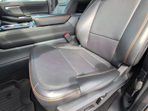 Used 2026 Ford Expedition Tremor AWD/4WD image 24
