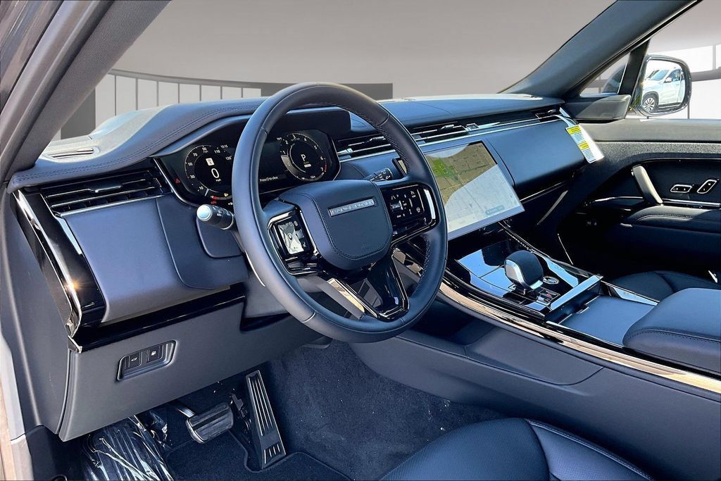 New 2026 Land Rover Range Rover Sport Dynamic SE AWD/4WD image 7