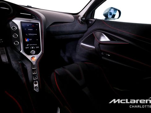 Used 2025 McLaren 750S RWD image 15
