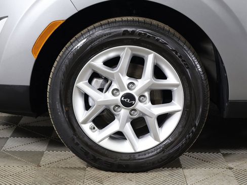 Used 2025 Kia Soul LX w/ LX Technology Package image 20