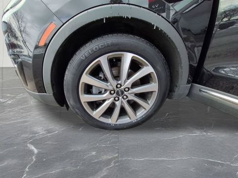 Used 2019 Lincoln Nautilus Select image 32